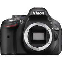 Nikon D5200 (Black) + 18-55mm